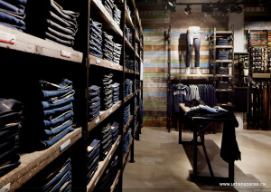 Denim store wood structures contemporary design example